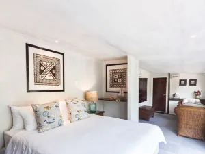 Savasi Island Resort