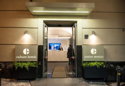 나폴리 호텔 조식 테라스