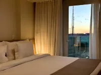 Manhattan Plaza - piscina