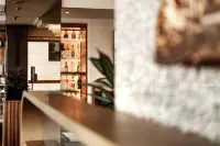 The Diplomat Hotel - Baarit