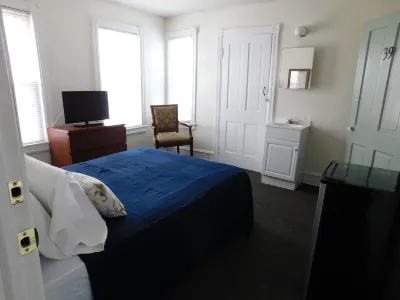 Blue Water Inn Hotels in Somers Point