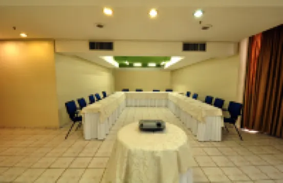 Oft Tamandare Plaza Hotel