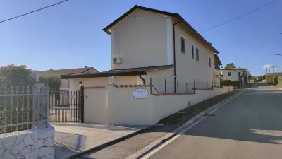 Casale Shanti Hotel a Autostrada del Sole