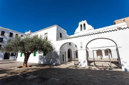 Apartamentos Tramuntana