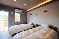 Alezed Villa Shiraho