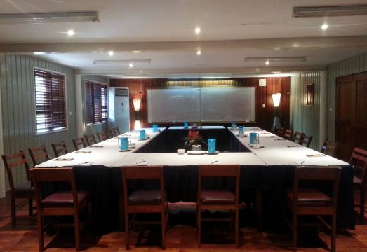 마수리나 로지 보안 서비스