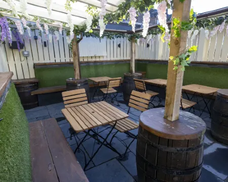 The Waverley Hotel Hotels in Callander