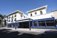 Hotel Atwater Hotels in Avalon