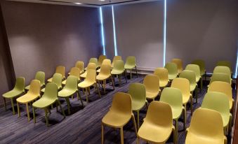 Holiday Inn Express Pune Pimpri