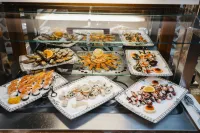 Swiss Diamond Hotel Prishtina - breakfast