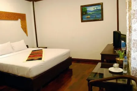 森塔灣濱江大飯店