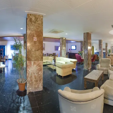 Hotel Tropical