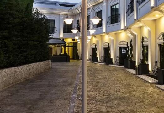 5. 라마다 바이 윈..