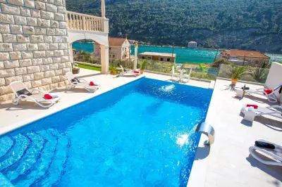 Villa Arion Hotels in 