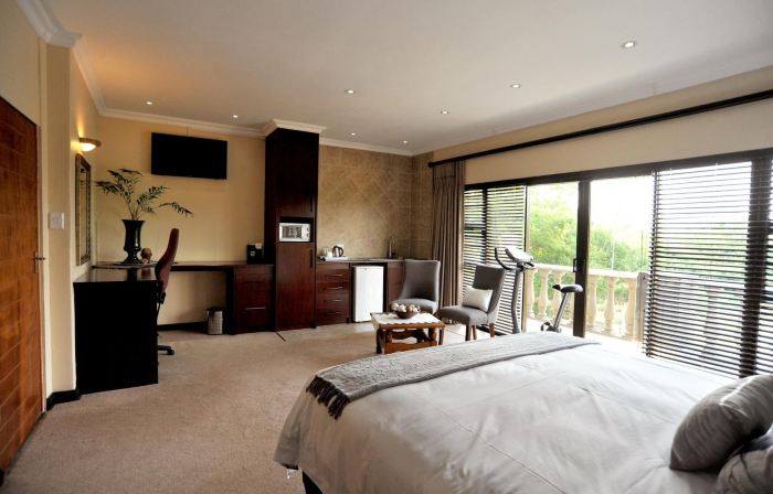 Sunset Manor Guest House