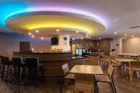Hotel Glow Point - Mulza - Quầy bar