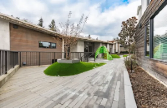 索法裡東：貝爾維公寓