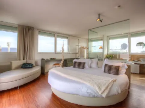 D-Place Hotel & Suite