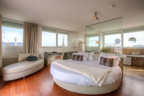 D-Place Hotel & Suite