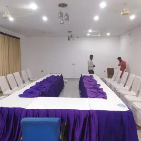 Hotel Pak Continentall Multan