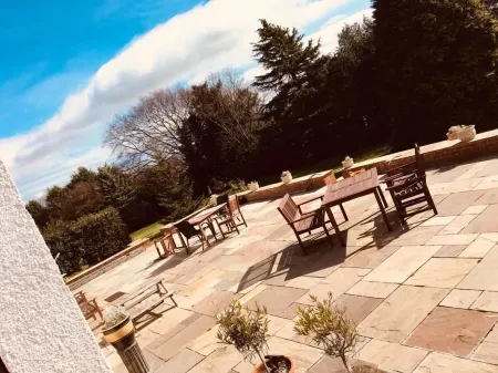 Brass Castle Country House Accommodation Отели в г. Инглби Гринхау