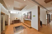 Hotel Leafio-Near Airport