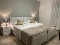 Hotel Station Hotels in Arbedo-Castione