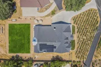 Cooperage by AvantStay Vineyard Views Soccer