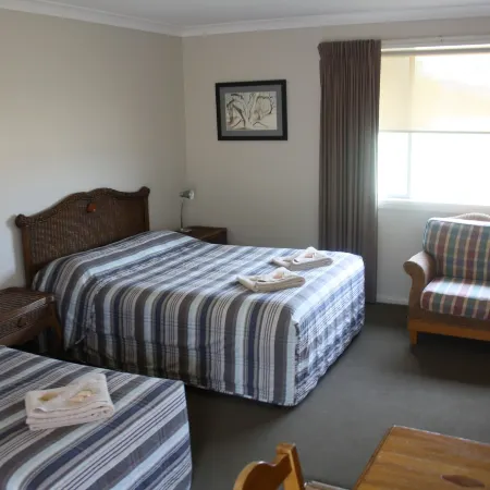 Isis Motel Scone