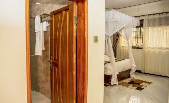 Beautiful 2-Bedroom Apartment in Entebbe - Housity