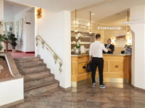 公園療養度假酒店 巴特克羅青根酒店