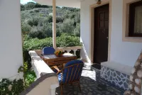 Relaxing Studio with Veranda 'n Garden
