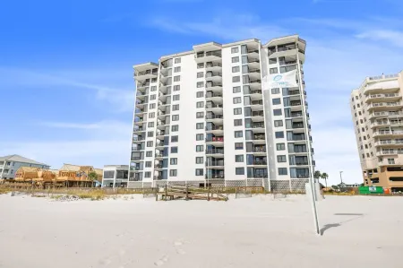 Broadmoor 1101 Beach Views From Every Room