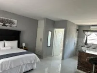 Silalise Lodge Hotels in 