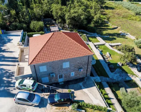 Villa Oasis Cypress Hotels in Cilipi