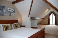 The Port House - 3-Star