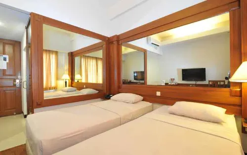 Wirton Hotel - 2-Star