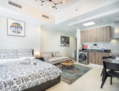 Heaven Crest Holiday Homes Downtown - Studio, 1, & 3 Bedroom Suites 2 minute
