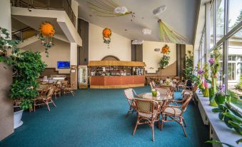 Atlas Park Hotel