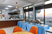 NGABU HOTEL - breakfast