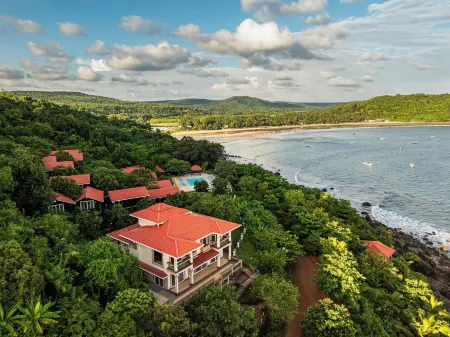 Highland Sarovar Portico Sindhudurg