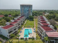 Blue Ocean Resort & Residences - Pools
