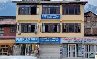 Central Hotel