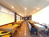 GOLDEN SEASON HOTEL Hotels in Samarinda