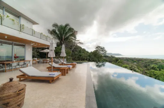 索魯納別墅 酒店