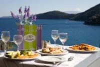 Poros Beach