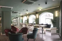 호텔 홀리오 하카