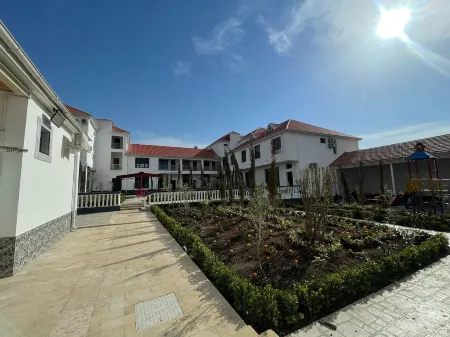 Magnolia Family Boutique and Spa Отели рядом с достопримечательностью «“Basqal” Dövlət Tarix-mədəniyyət Qoruğu»