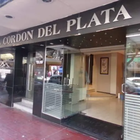 Hotel Cordon Del Plata Отели рядом с достопримечательностью «Museo Fundacional»