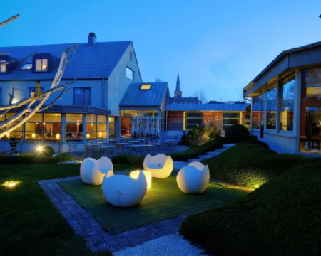 Le Côté Vert โรงแรมในWaterloo